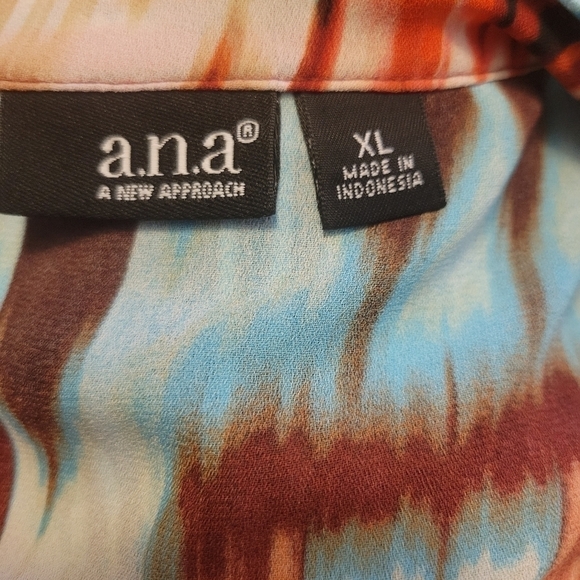 A.n.a blouse size XL - Picture 2 of 4